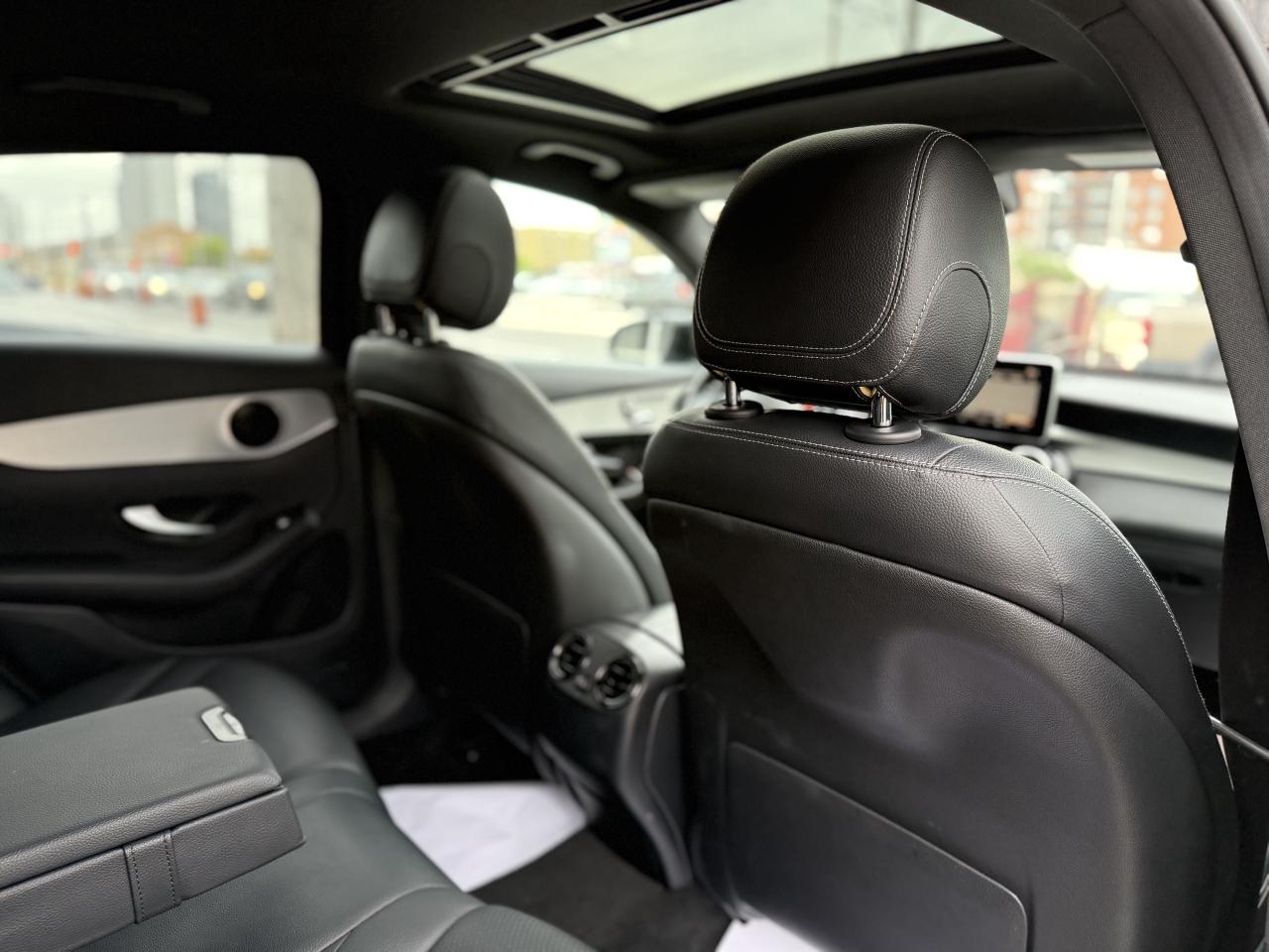 2018 Mercedes-Benz GLC 300 COUPE | PREMIUM | PANO | LOADED - Photo #38