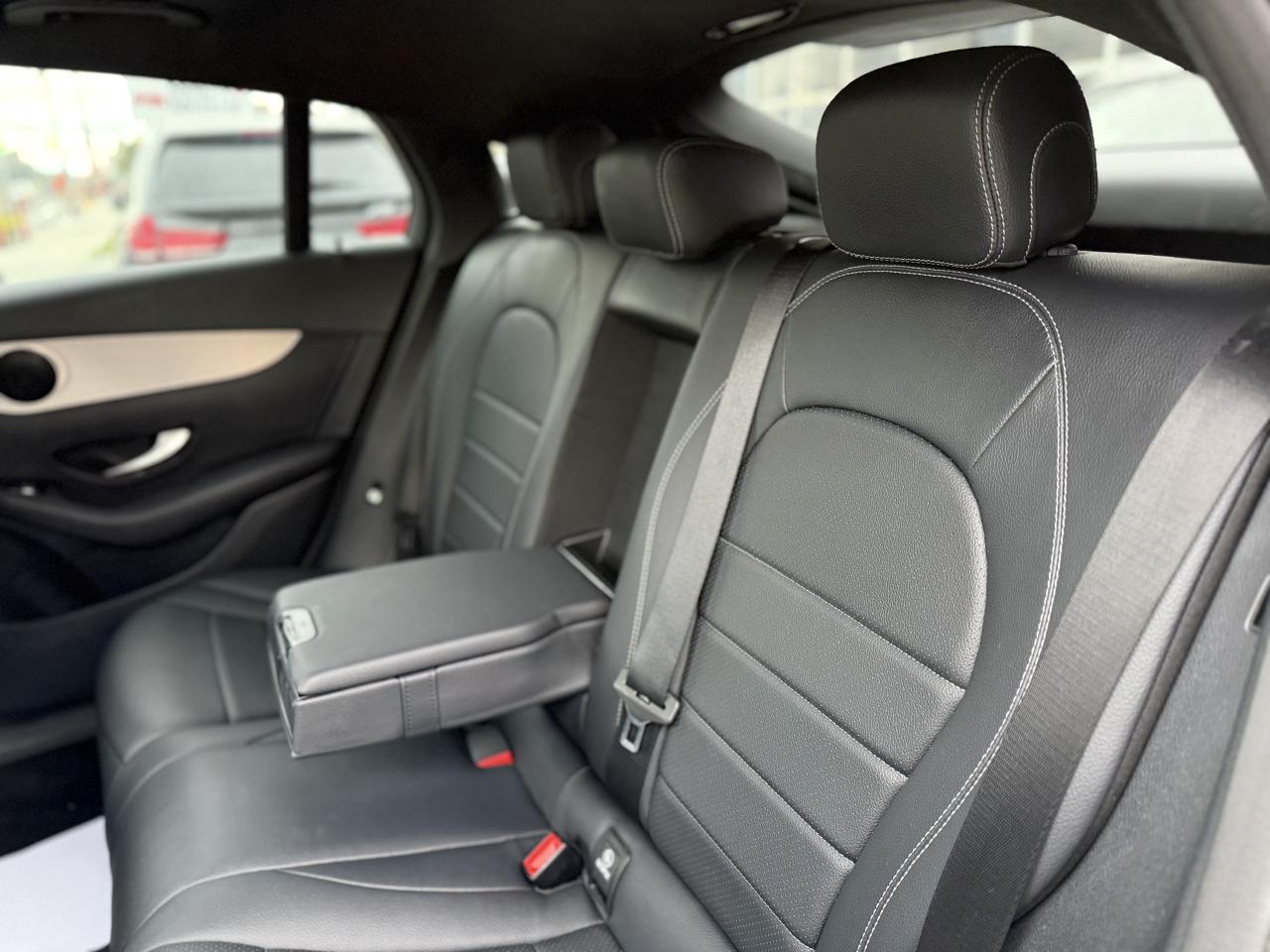 2018 Mercedes-Benz GLC 300 COUPE | PREMIUM | PANO | LOADED - Photo #42