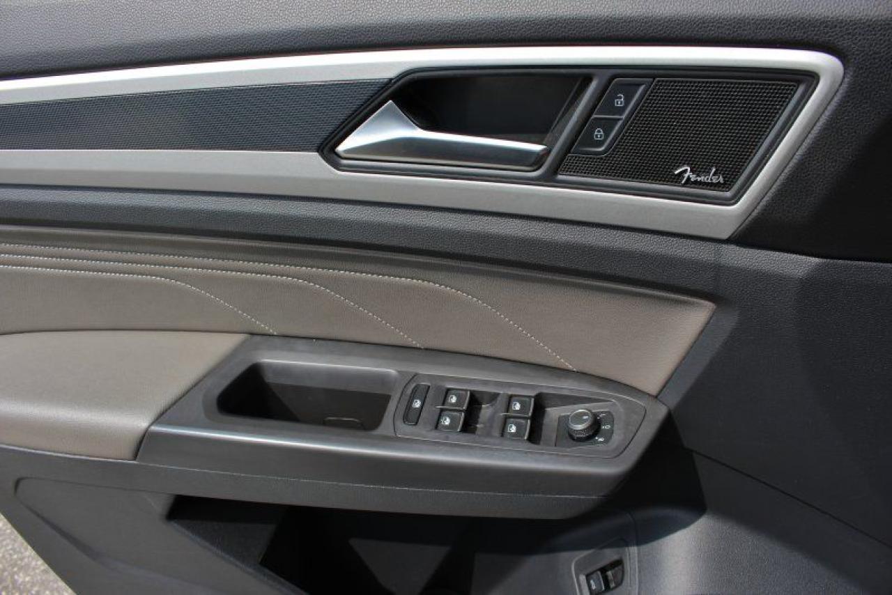 2022 Volkswagen Atlas Highline*AWD*Heated Leather*Moon Roof*CarPlay*Navi - Photo #13