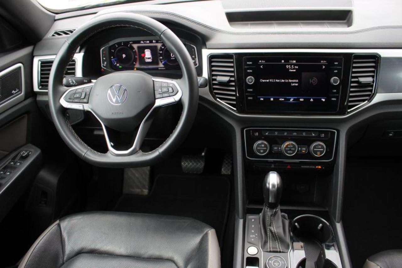 2022 Volkswagen Atlas Highline*AWD*Heated Leather*Moon Roof*CarPlay*Navi - Photo #21