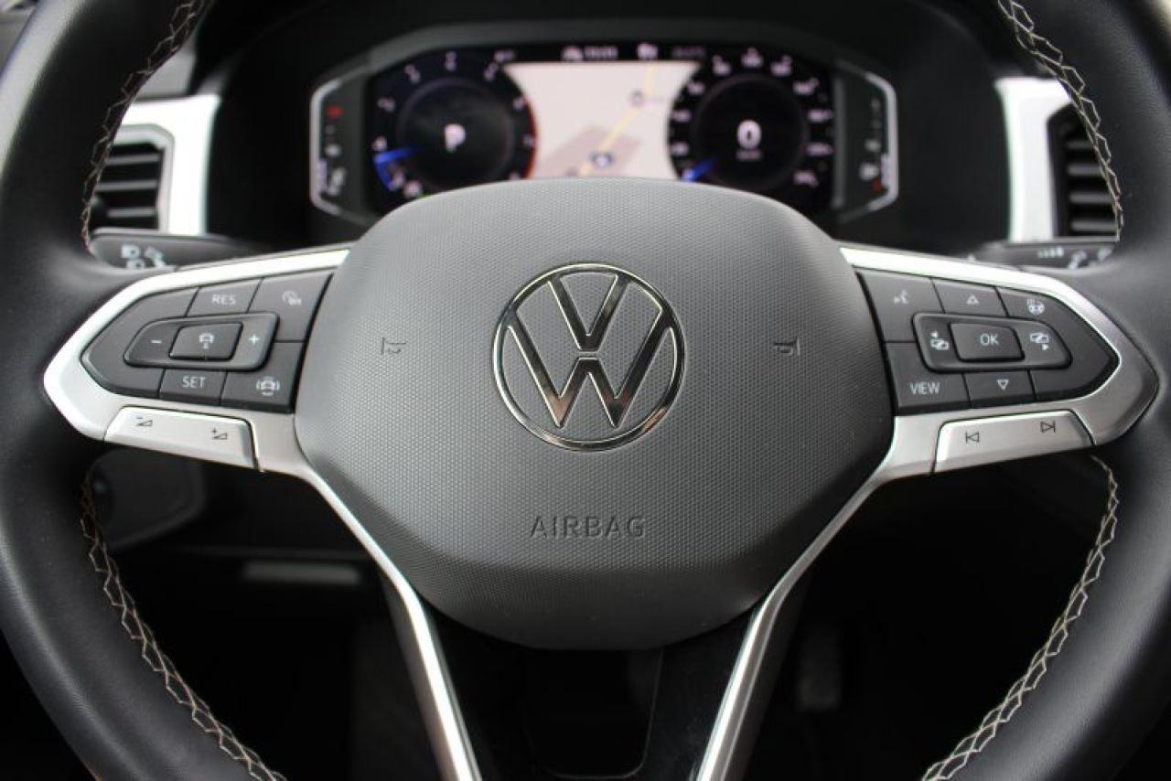 2022 Volkswagen Atlas Highline*AWD*Heated Leather*Moon Roof*CarPlay*Navi - Photo #19