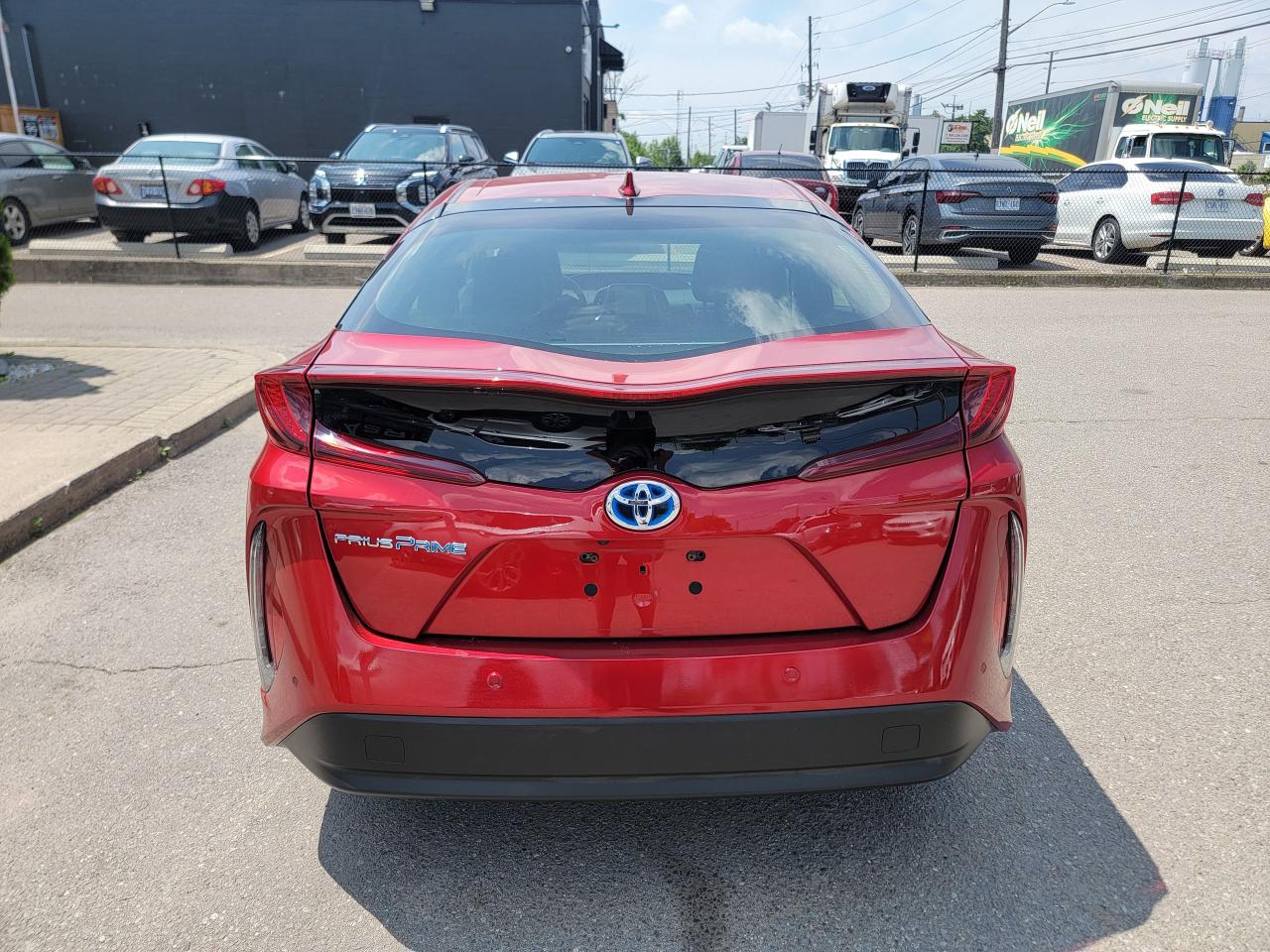 2018 Toyota Prius Prime Upgrade - Photo #6