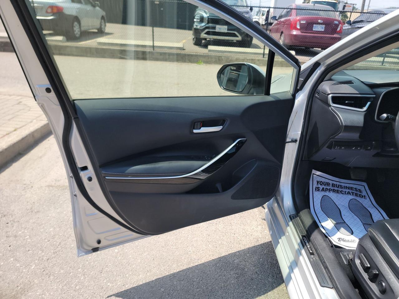 2021 Toyota Corolla Hybrid | Leather Upgrade - Photo #10