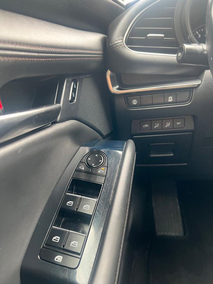 2019 Mazda MAZDA3 GS - Photo #18