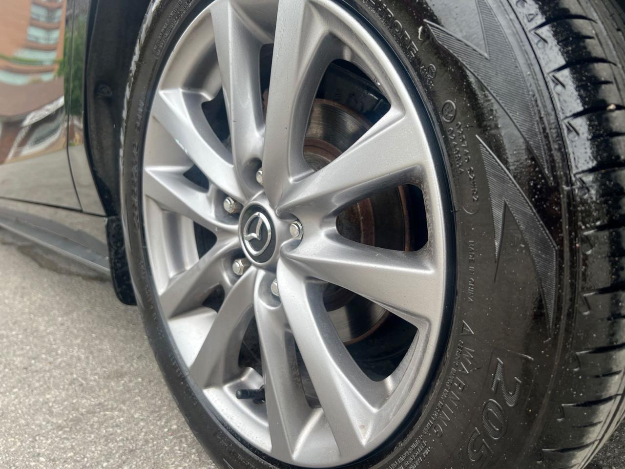 2019 Mazda MAZDA3 GS - Photo #23