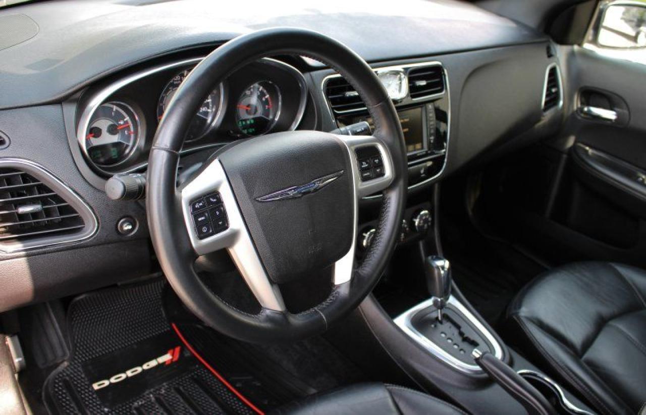 2013 Chrysler 200 Limited**Low Low Ks*Heated Leather*Sun Roof*BT - Photo #9
