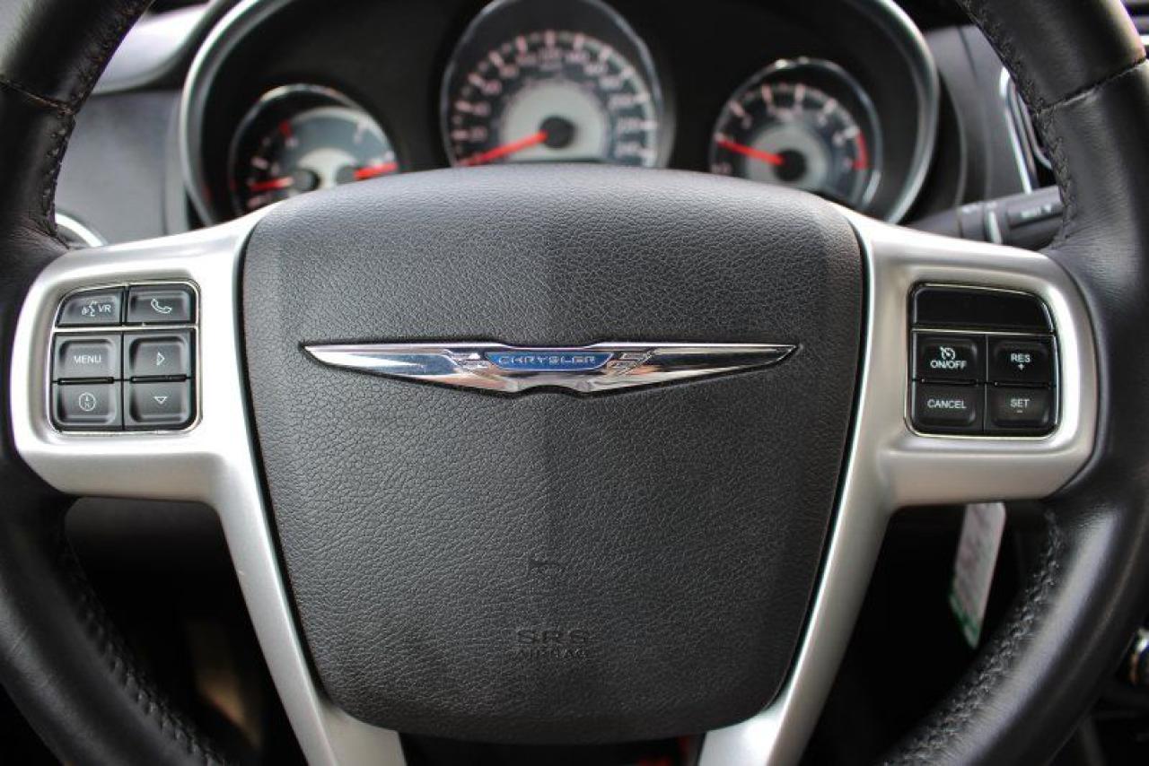 2013 Chrysler 200 Limited**Low Low Ks*Heated Leather*Sun Roof*BT - Photo #17