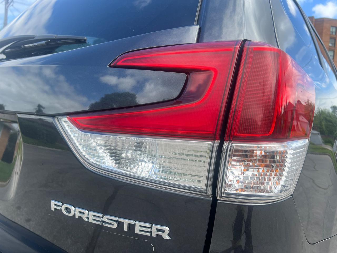 2019 Subaru Forester 2.5i - Photo #6
