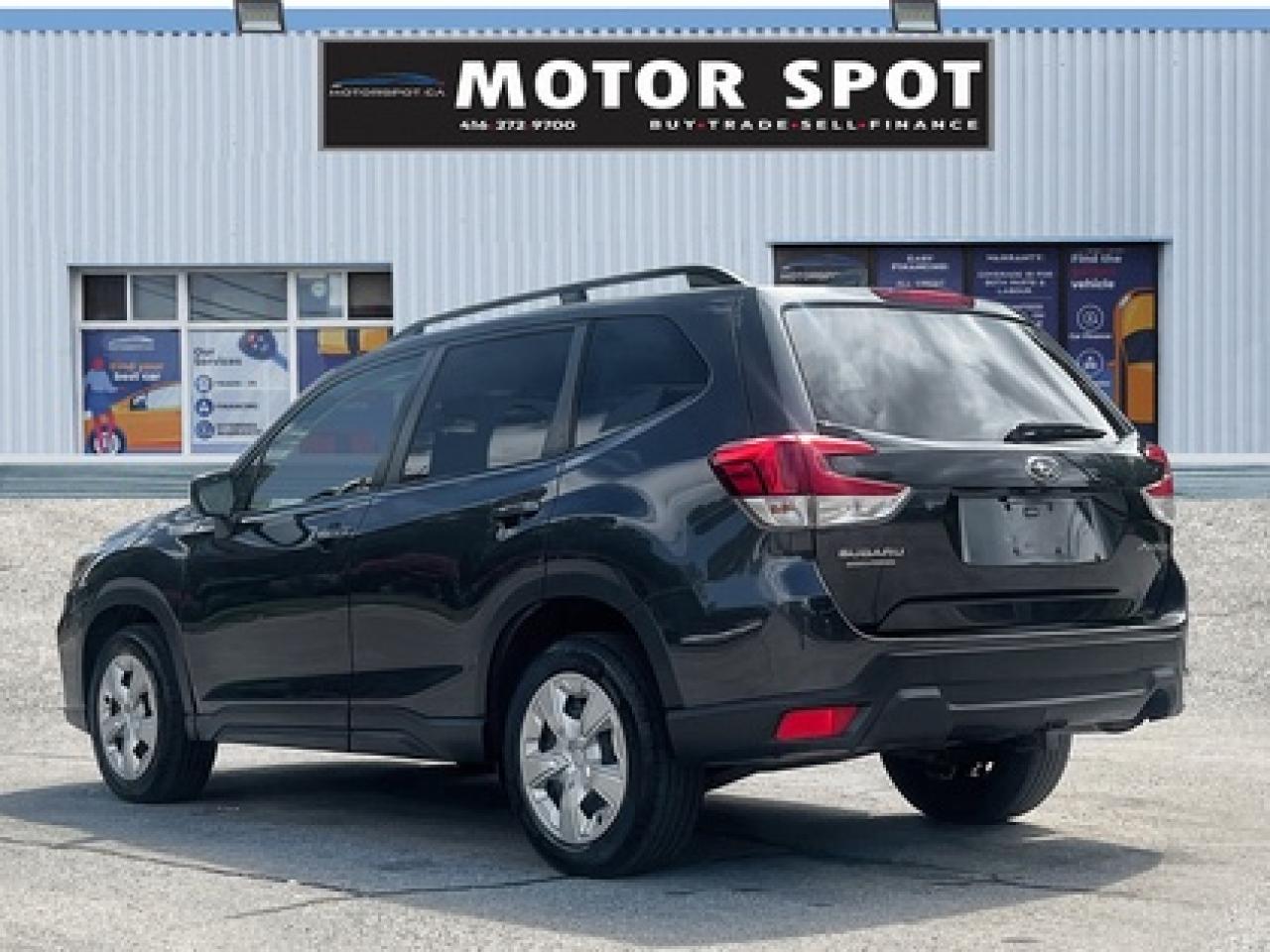 2019 Subaru Forester 2.5i Photo