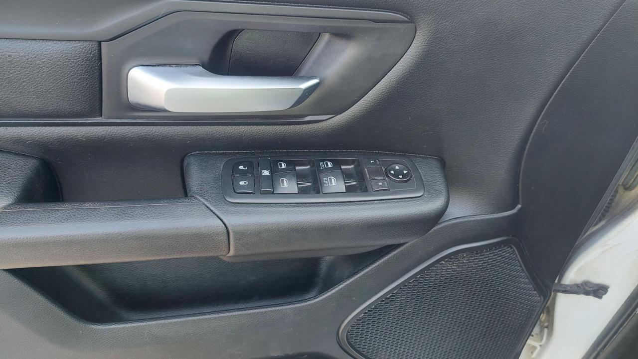 2019 RAM 1500  - Photo #16