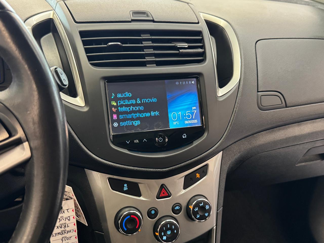 2016 Chevrolet Trax LT AWD+Sunroof+Camera+A/C - Photo #14
