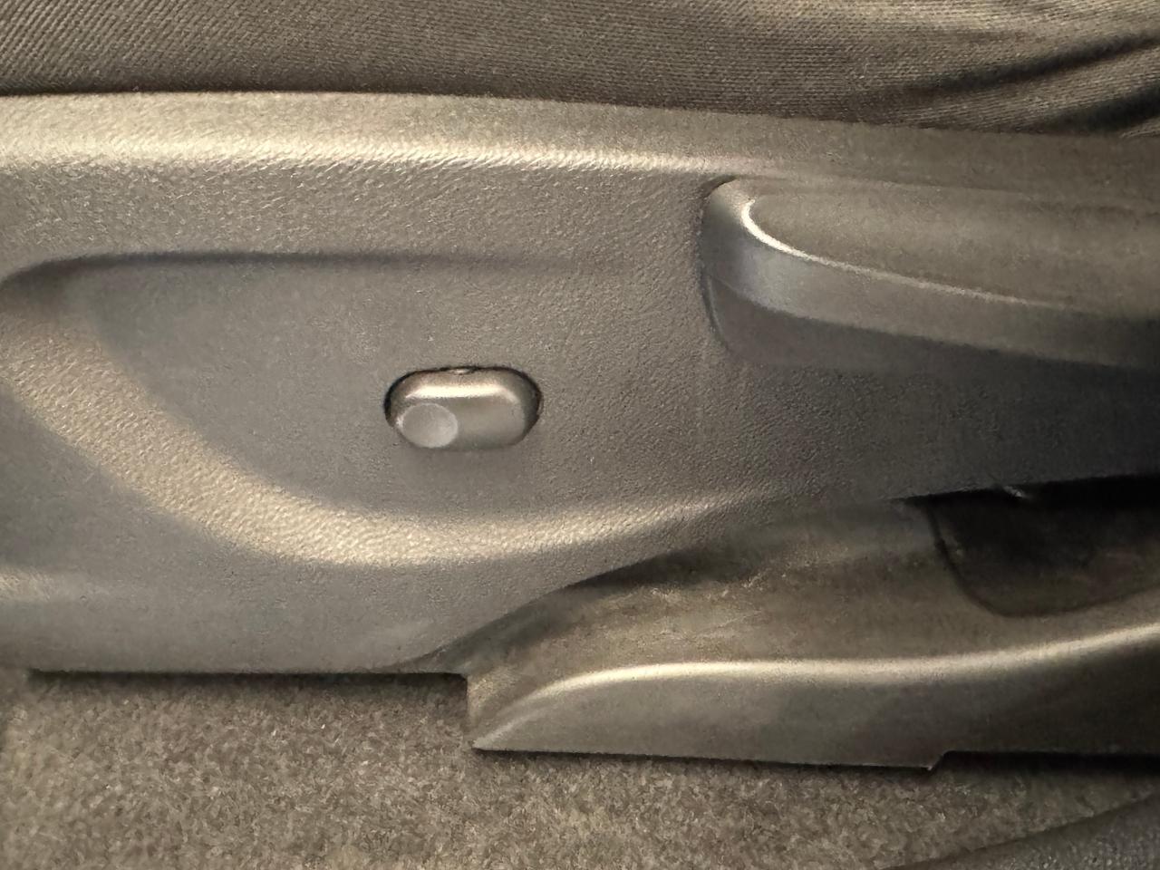2016 Chevrolet Trax LT AWD+Sunroof+Camera+A/C Photo40