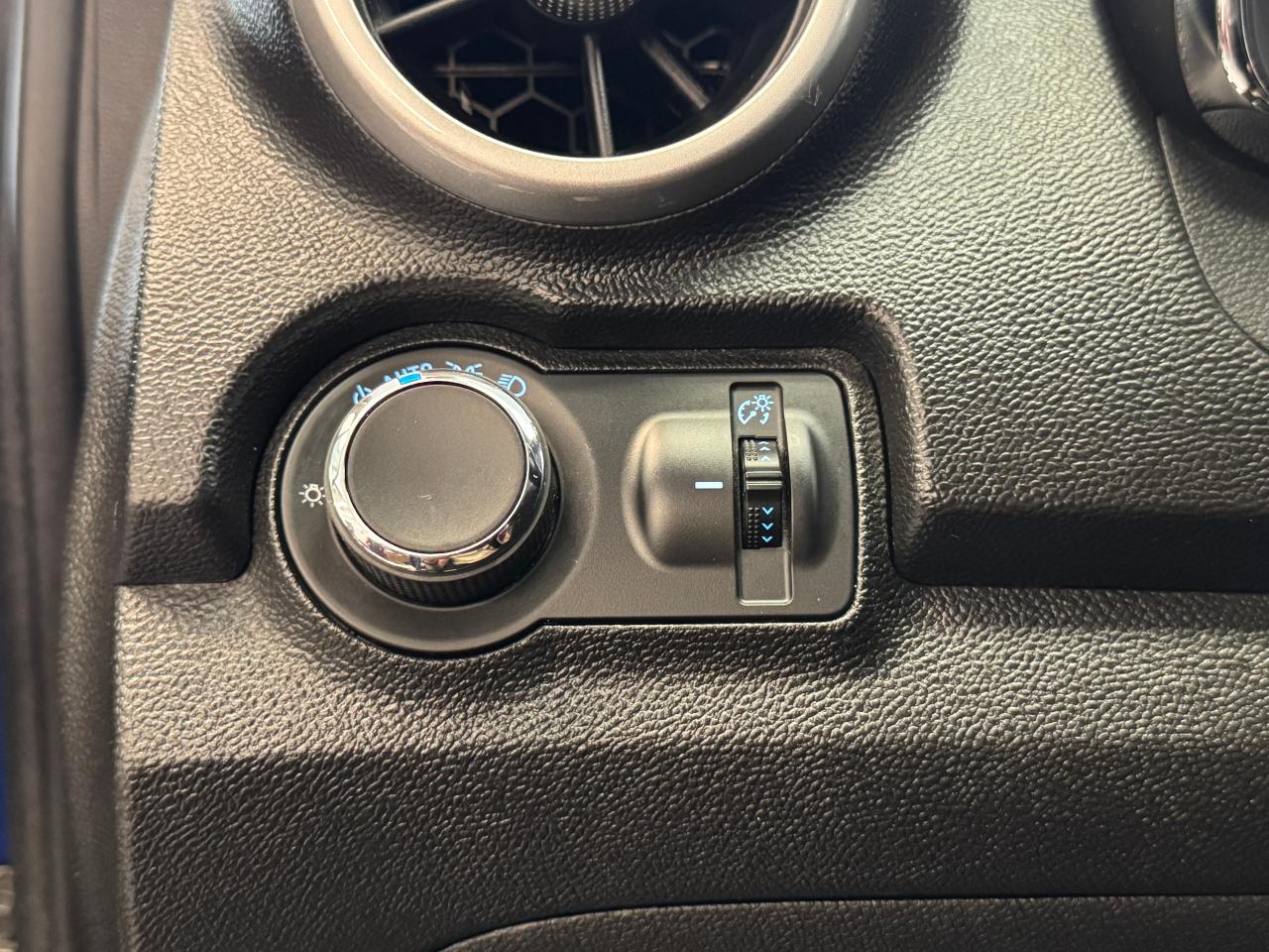 2016 Chevrolet Trax LT AWD+Sunroof+Camera+A/C Photo45