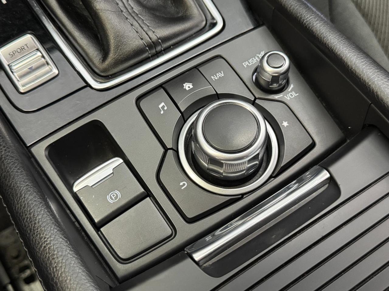 2017 Mazda MAZDA3 GX+New Tires+Heated Seats+A/C+Camera - Photo #31