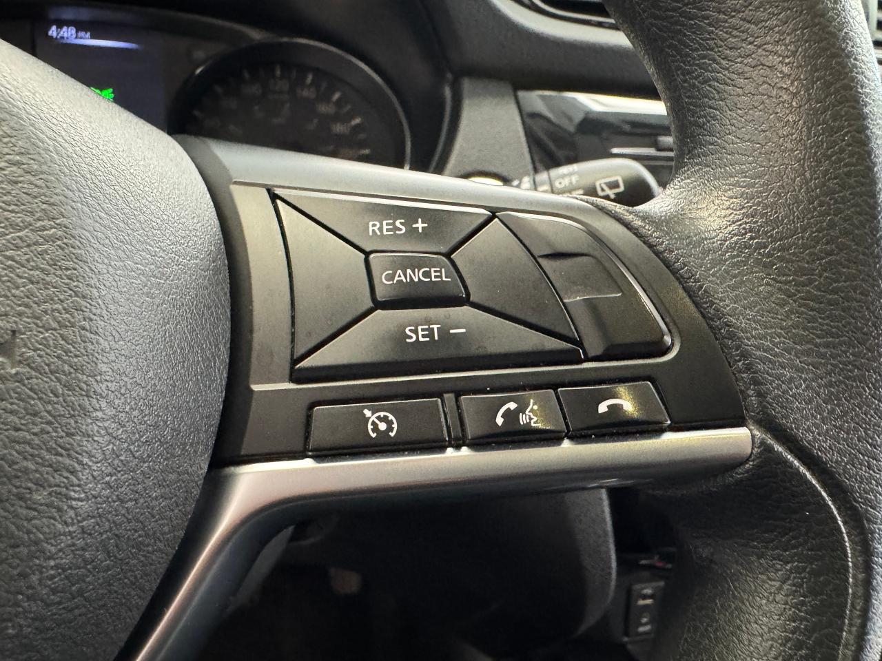 2018 Nissan Qashqai S+Camera+Heated Seats+A/C+CLEAN CARFAX Photo42