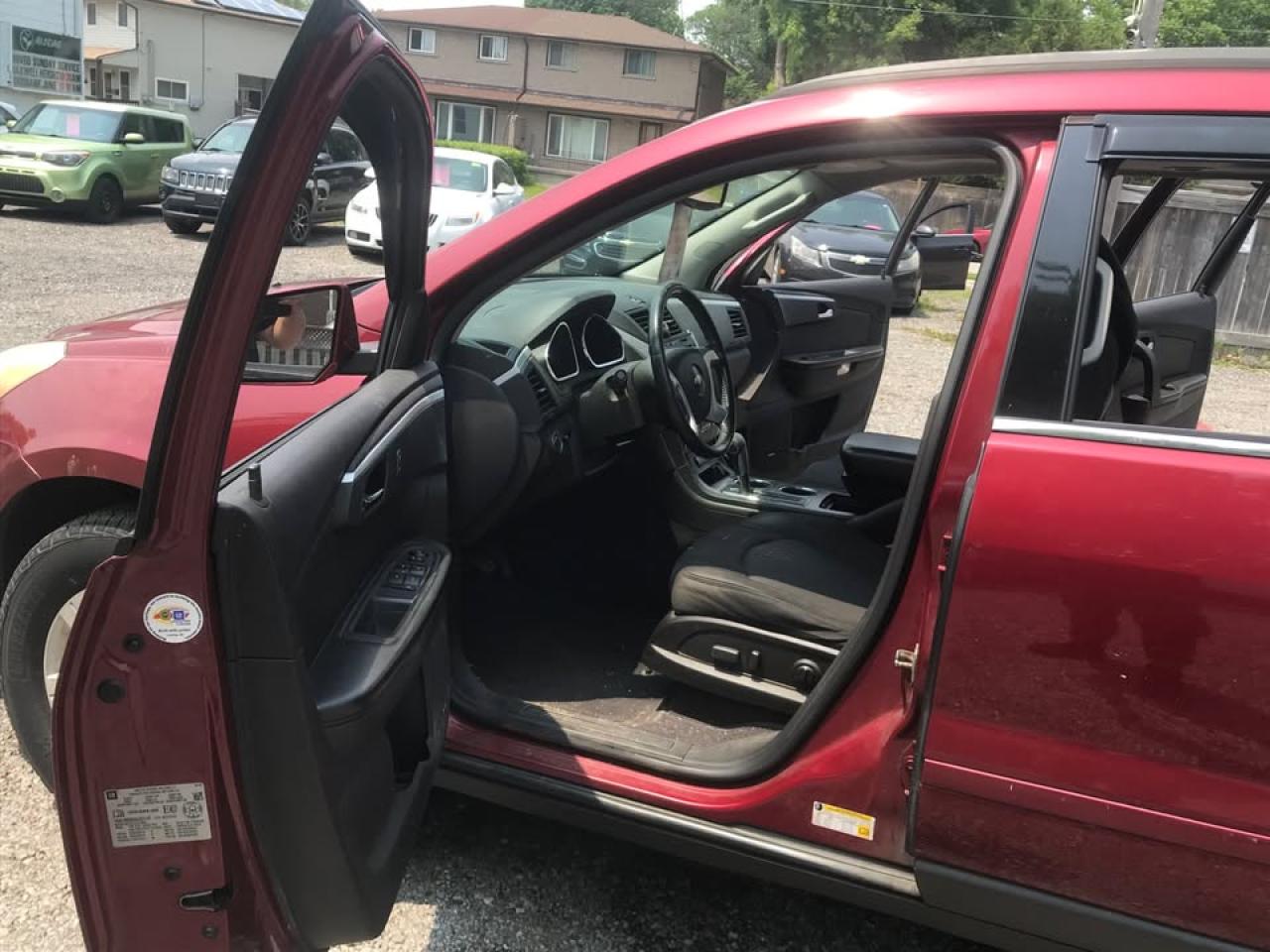 Used 2010 Chevrolet Traverse 2LT for sale in Oshawa, ON
