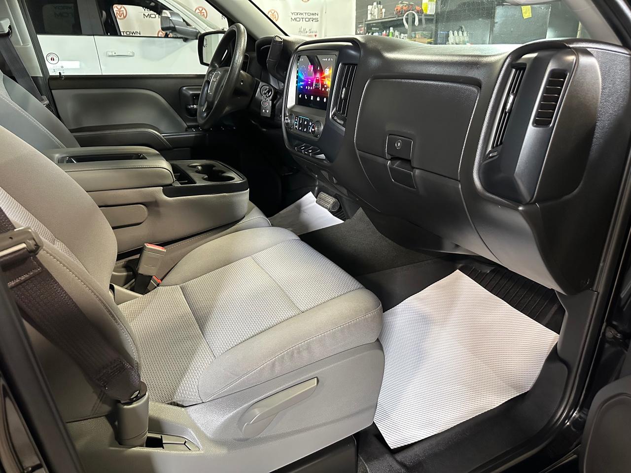 2017 GMC Sierra 1500 6 PASSANGER | APPLE CAR PLAY |2WD Double Cab 143.5 - Photo #8