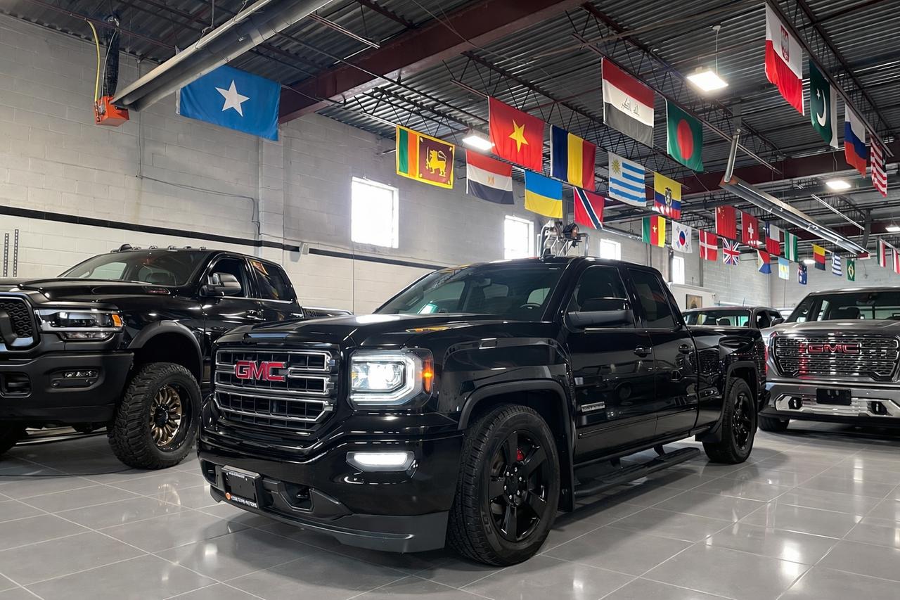 2017 GMC Sierra 1500 6 PASSANGER | APPLE CAR PLAY |2WD Double Cab 143.5 Photo