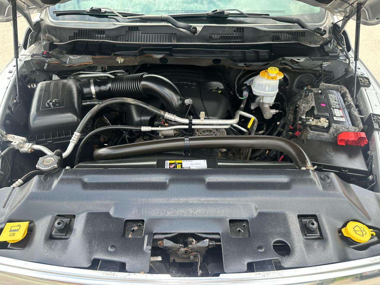 2016 RAM 1500 SLT - Photo #17