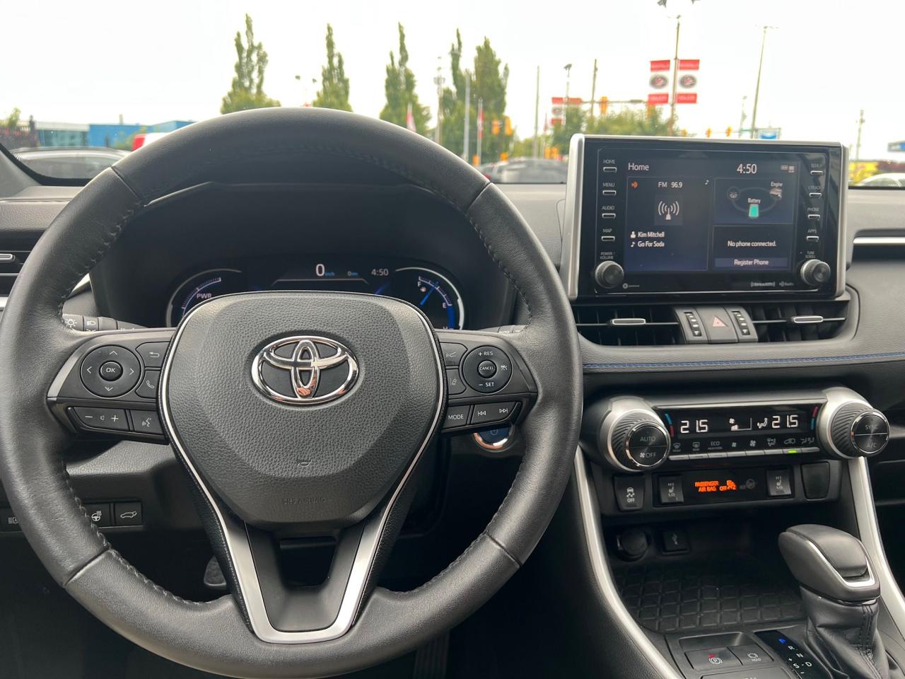 2021 Toyota RAV4 Hybrid XSE Photo16