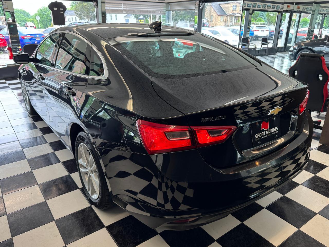 2018 Chevrolet Malibu LT+New Tires+Brakes+Remote Start+CLEAN CARFAX Photo5