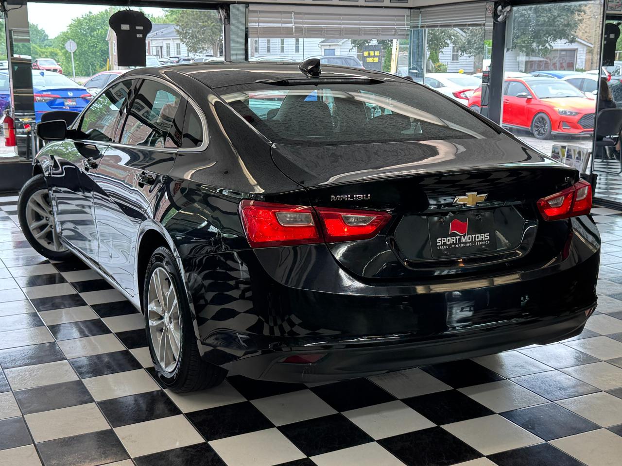 2018 Chevrolet Malibu LT+New Tires+Brakes+Remote Start+CLEAN CARFAX Photo12