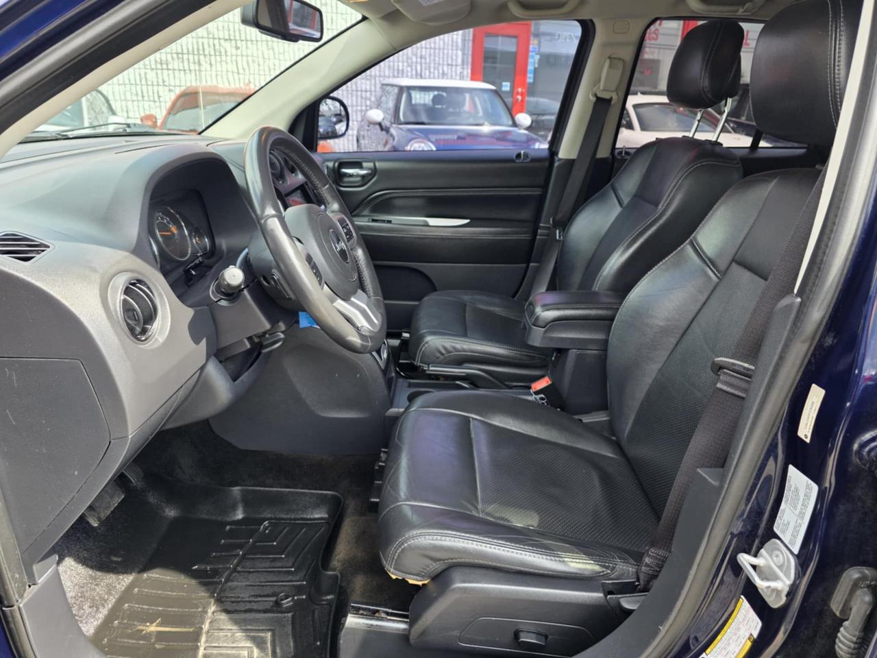 2015 Jeep Compass 4WD HIGH ALTITUDE Photo