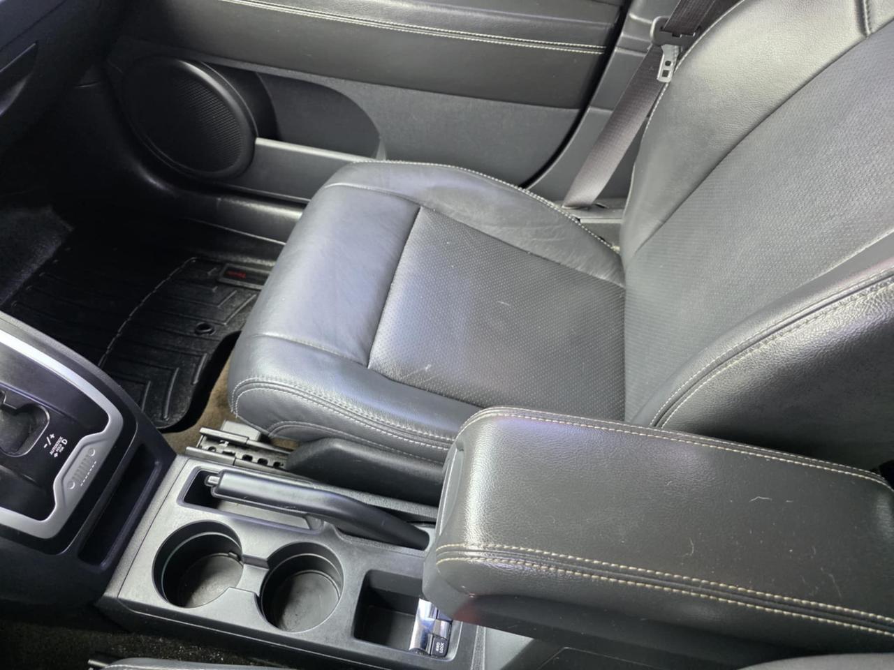 2015 Jeep Compass 4WD HIGH ALTITUDE Photo