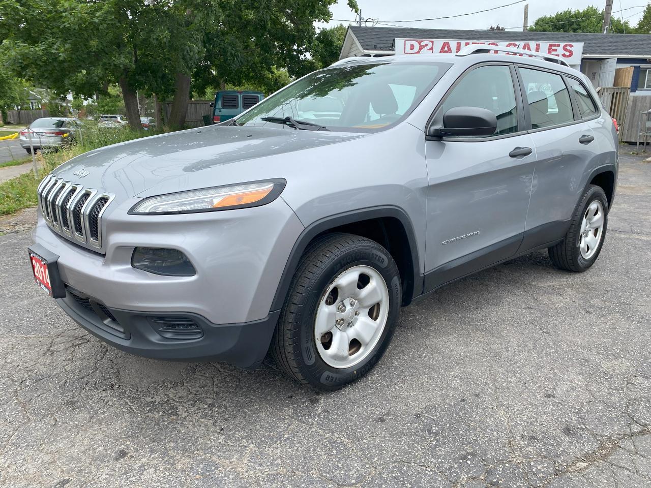 2014 Jeep Cherokee 1 Owner/No Accidents/Automatic/All Wheel Drive - Photo #1