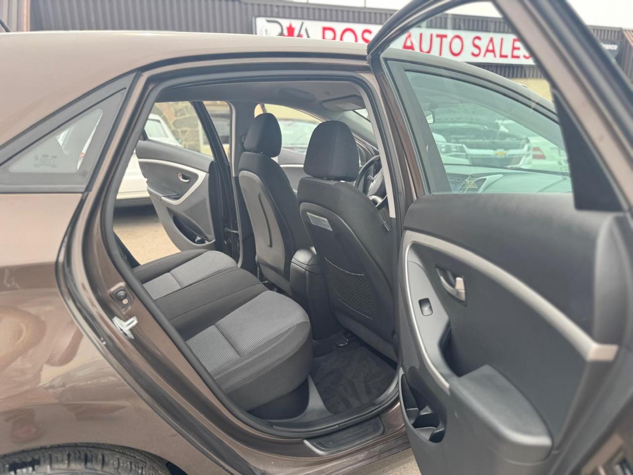 2016 Hyundai Elantra GT HATCH BACK NO ACCIDENT HEATED SEATS SAFETY B-T - Photo #13