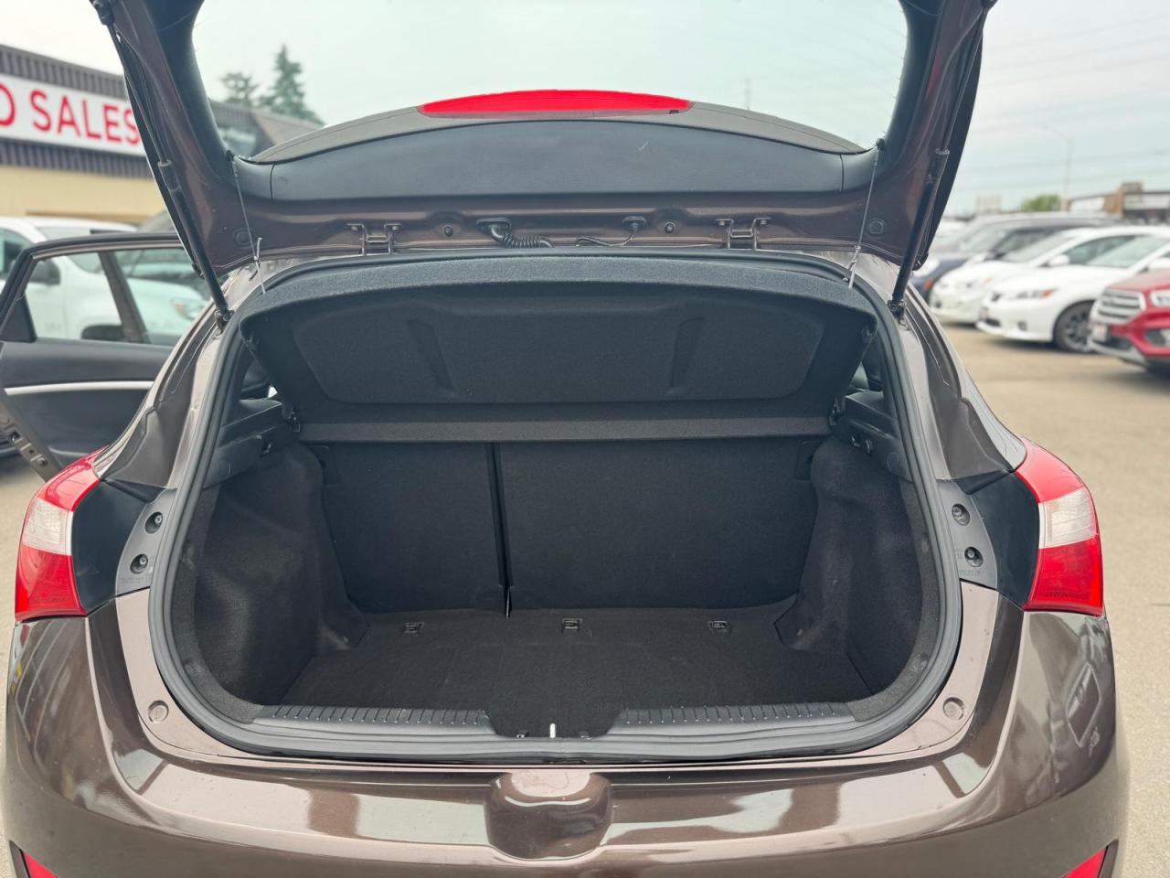 2016 Hyundai Elantra GT HATCH BACK NO ACCIDENT HEATED SEATS SAFETY B-T - Photo #12
