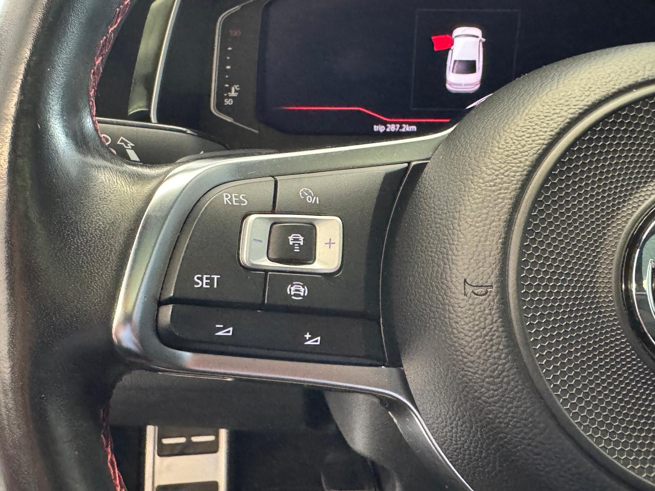 2020 Volkswagen Jetta GLI DSG+Roof+Adaptive Cruise+GPS+CLEAN CARFAX Photo8