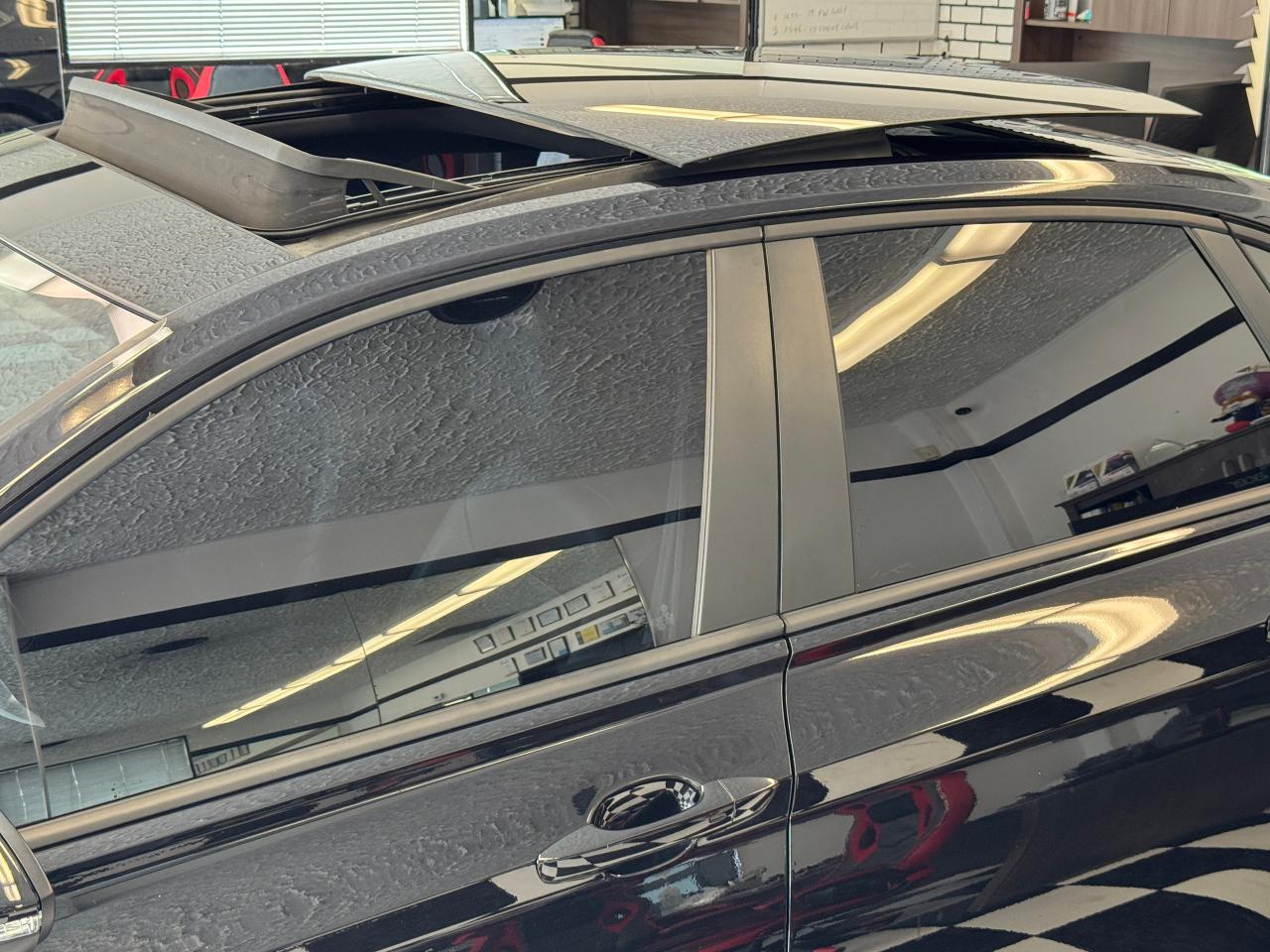 2020 Volkswagen Jetta GLI DSG+Roof+Adaptive Cruise+GPS+CLEAN CARFAX - Photo #5