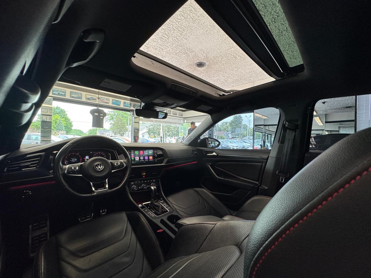 2020 Volkswagen Jetta GLI DSG+Roof+Adaptive Cruise+GPS+CLEAN CARFAX - Photo #3