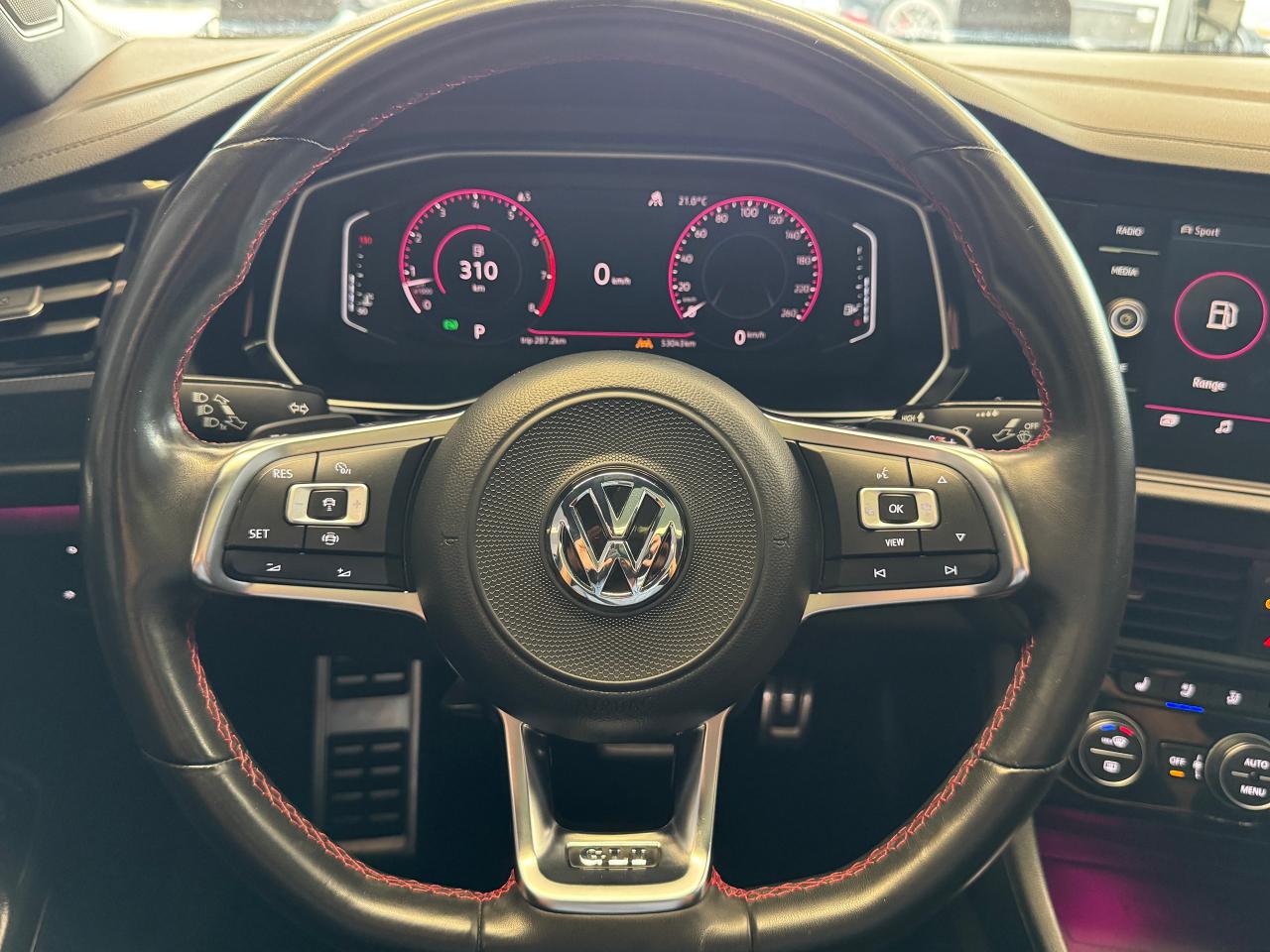 2020 Volkswagen Jetta GLI DSG+Roof+Adaptive Cruise+GPS+CLEAN CARFAX Photo17