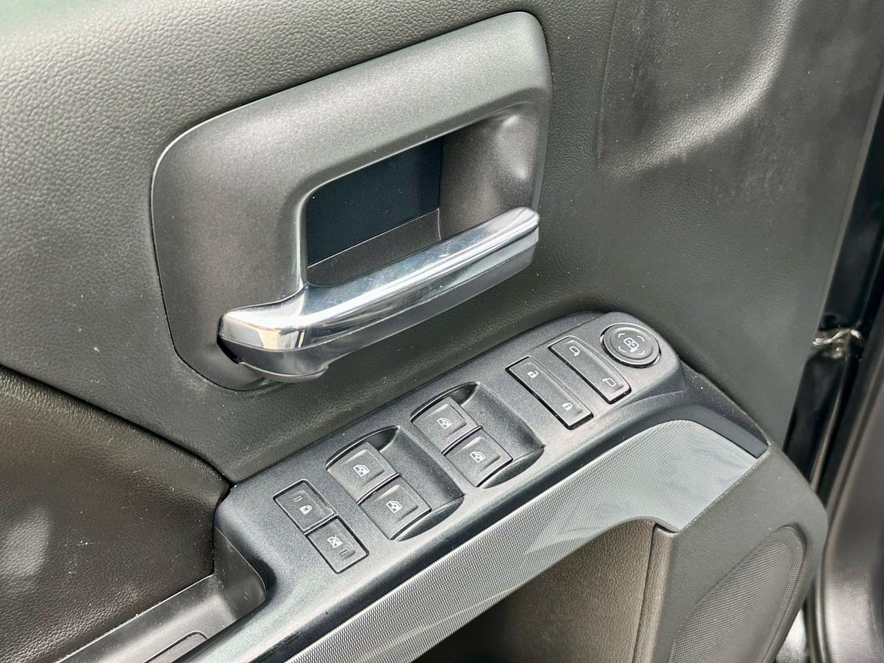 2017 Chevrolet Silverado LT - Photo #17