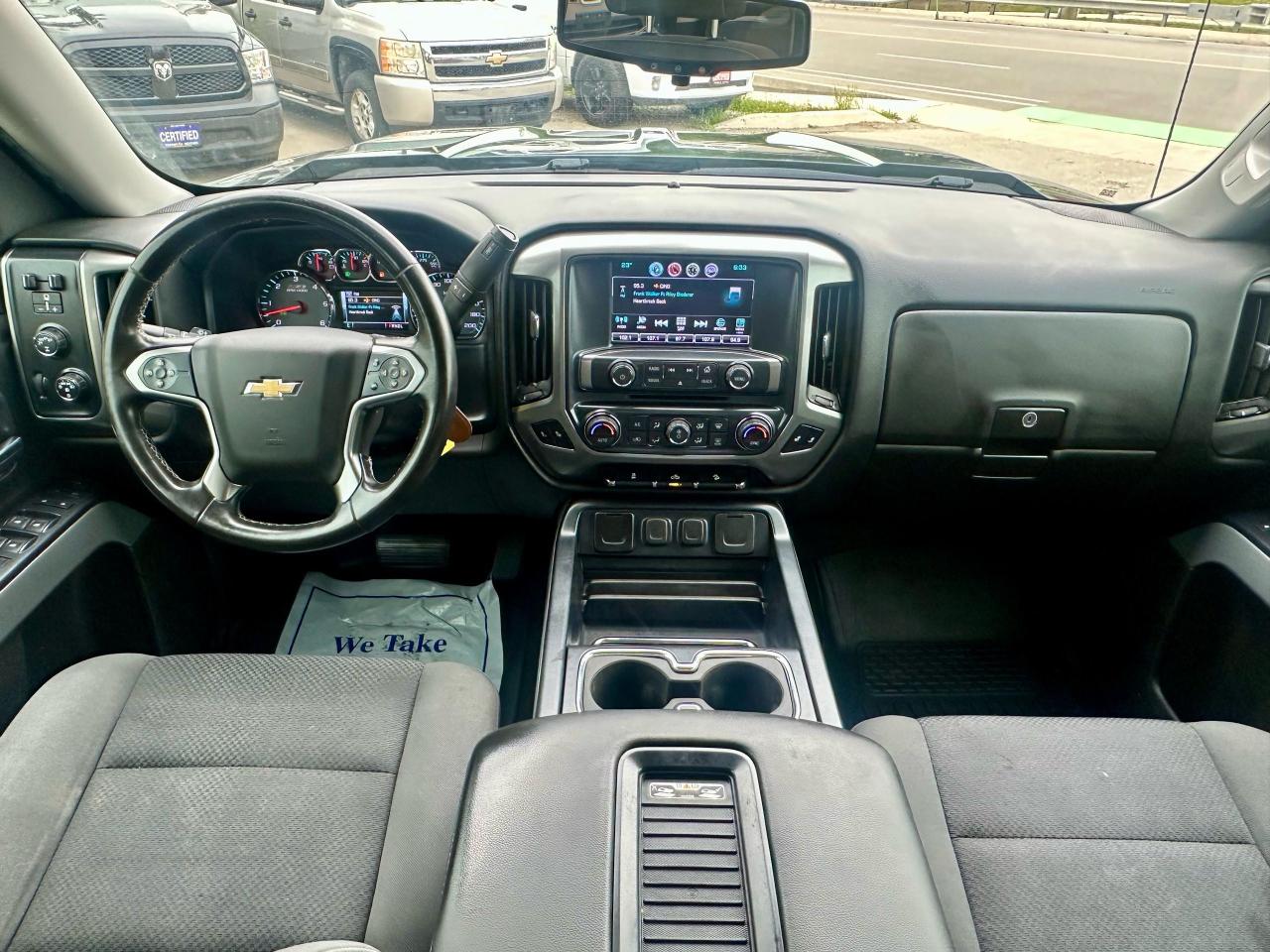 2017 Chevrolet Silverado LT - Photo #18