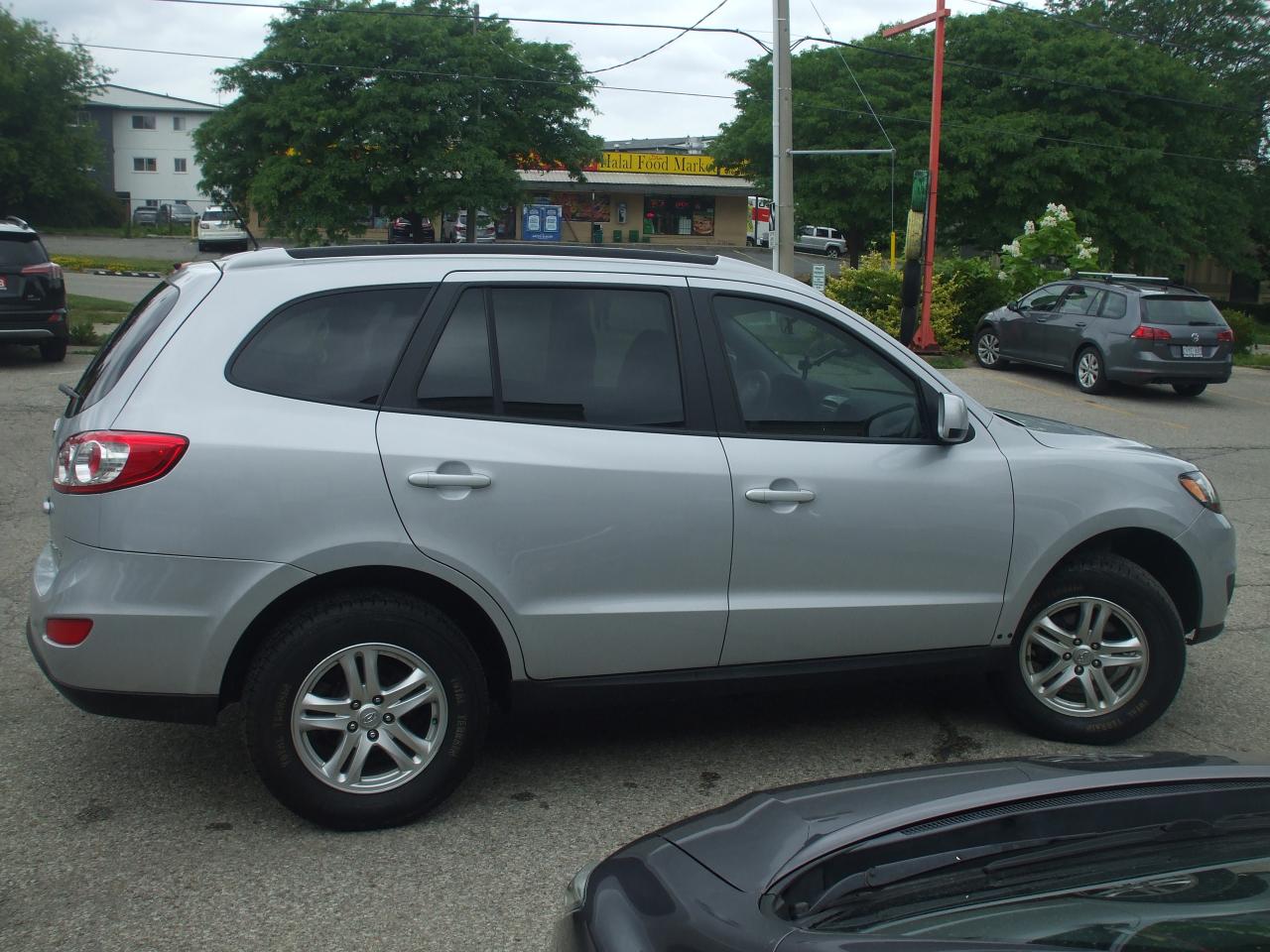 2010 Hyundai Santa Fe FWD 4dr I4 Auto GL,Certified,Low KM's,New Tires - Photo #6