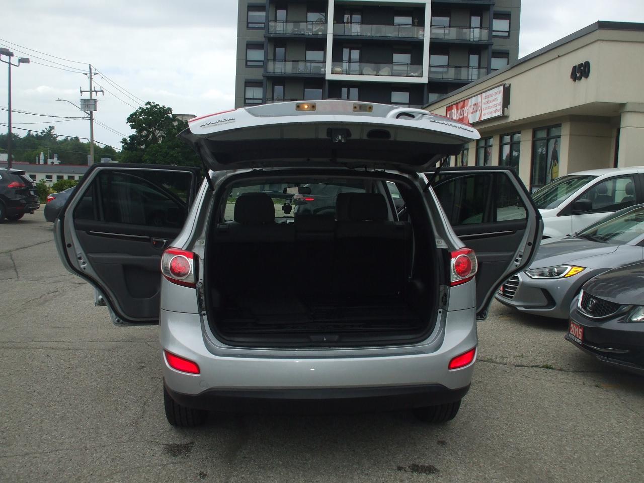 2010 Hyundai Santa Fe FWD 4dr I4 Auto GL,Certified,Low KM's,New Tires - Photo #18