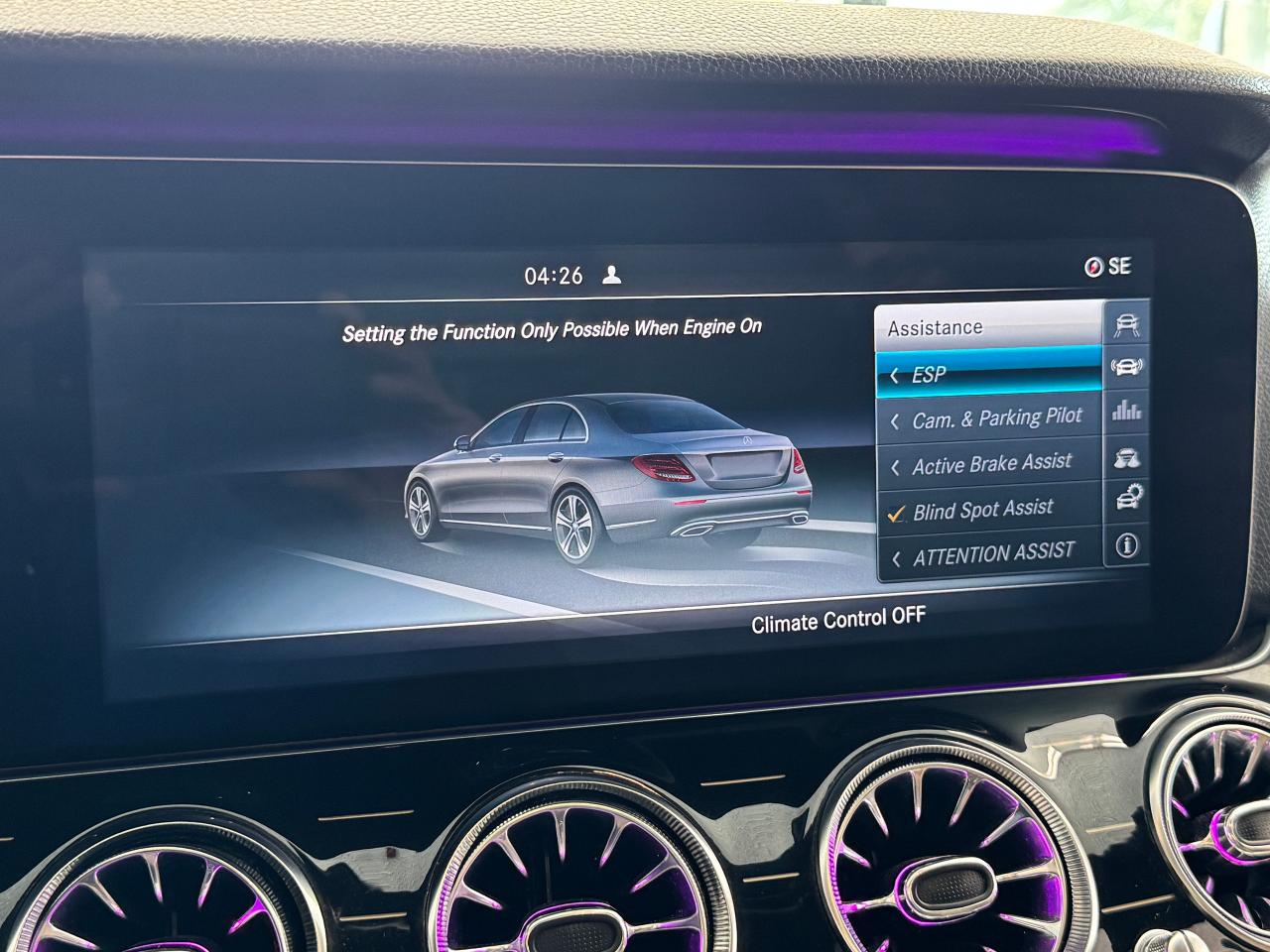 2017 Mercedes-Benz E-Class E400 4MATIC+Roof+GPS+BSM+Power Trunk Photo35