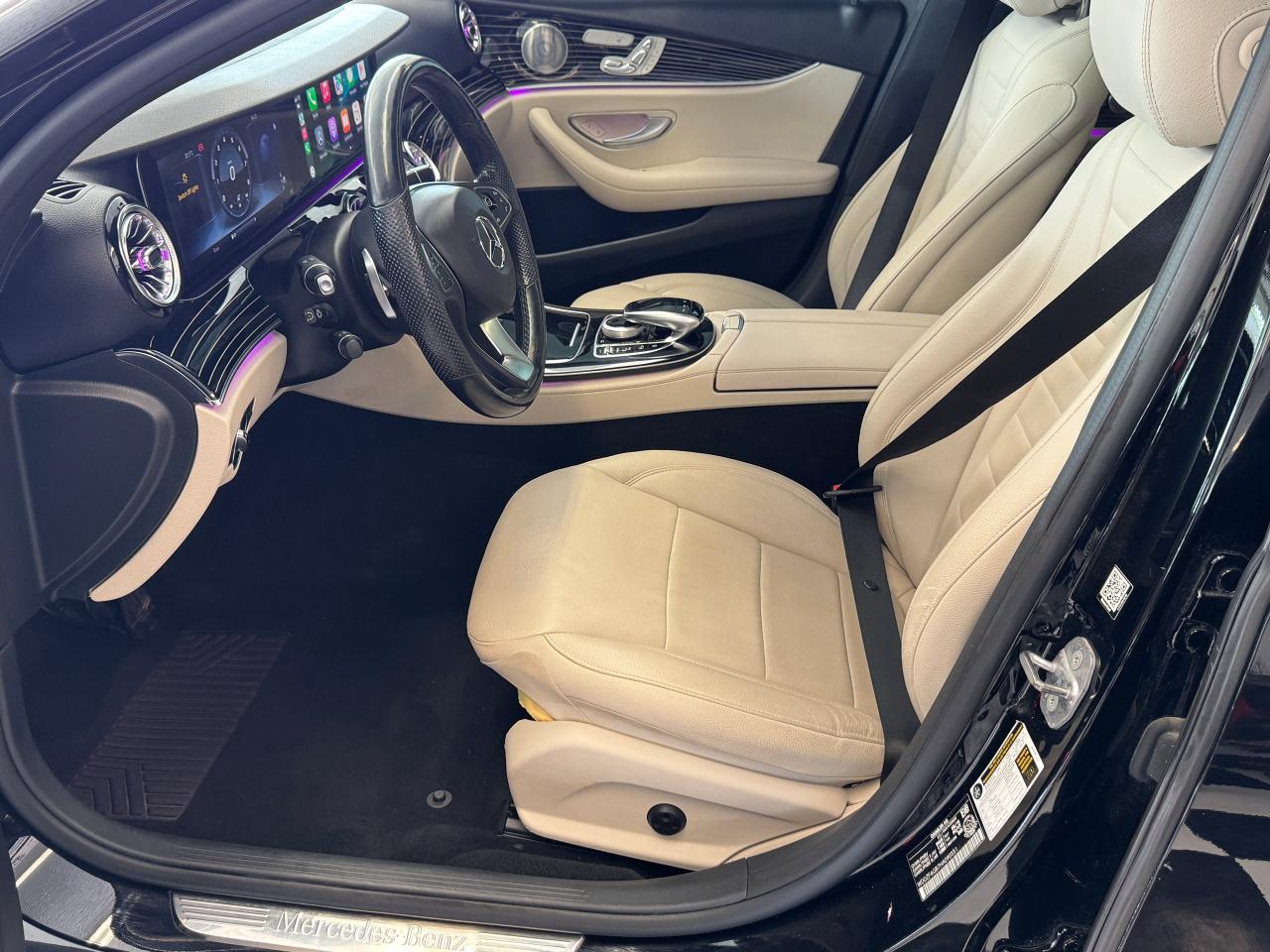 2017 Mercedes-Benz E-Class E400 4MATIC+Roof+GPS+BSM+Power Trunk Photo23