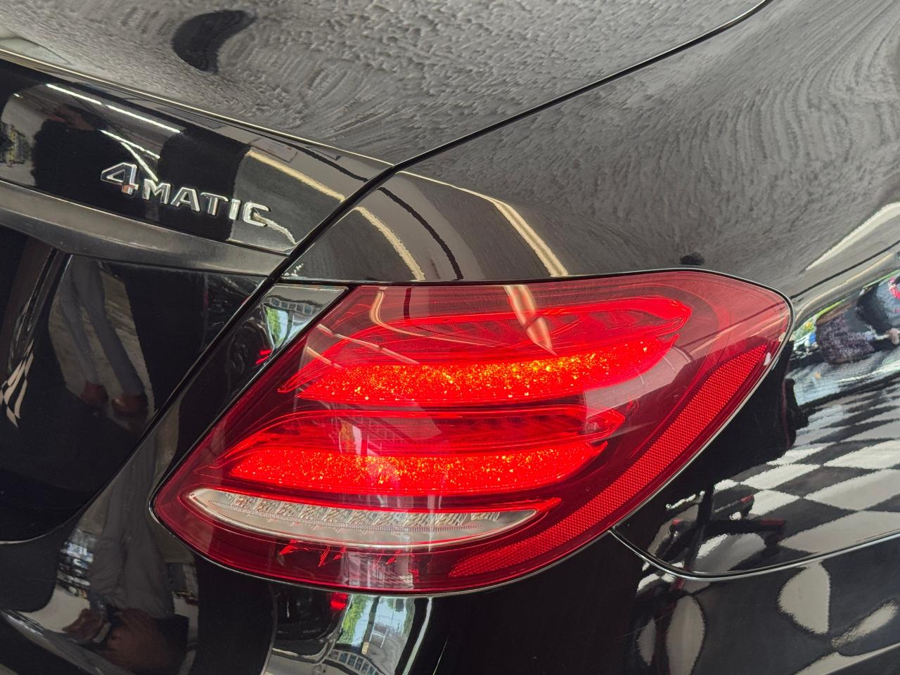 2017 Mercedes-Benz E-Class E400 4MATIC+Roof+GPS+BSM+Power Trunk - Photo #62