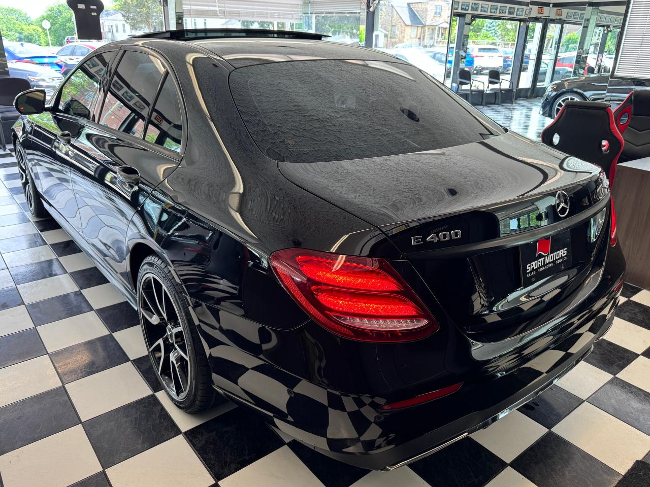 2017 Mercedes-Benz E-Class E400 4MATIC+Roof+GPS+BSM+Power Trunk Photo9