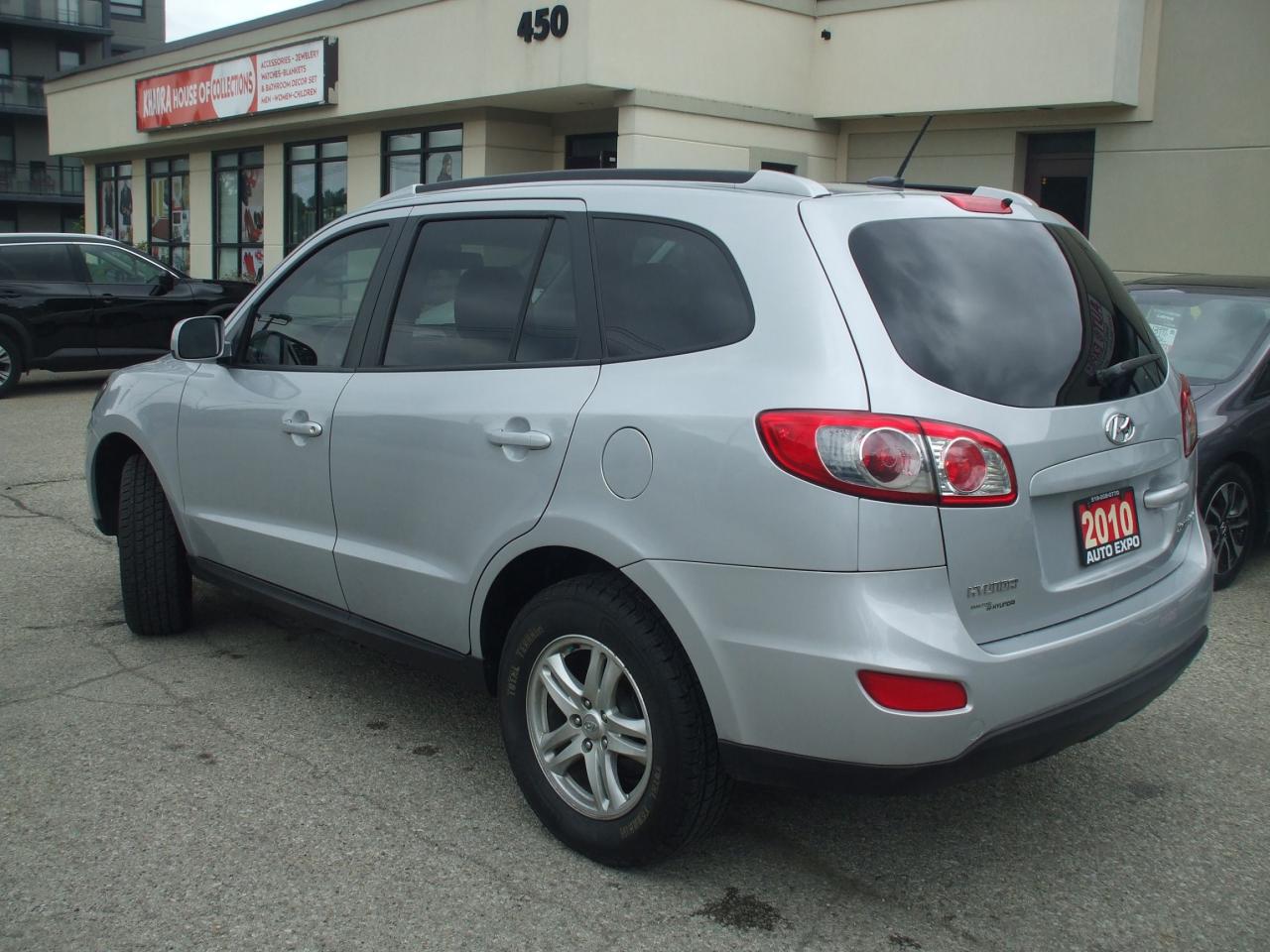 2010 Hyundai Santa Fe FWD 4dr I4 Auto GL,Certified,Low KM's,New Tires