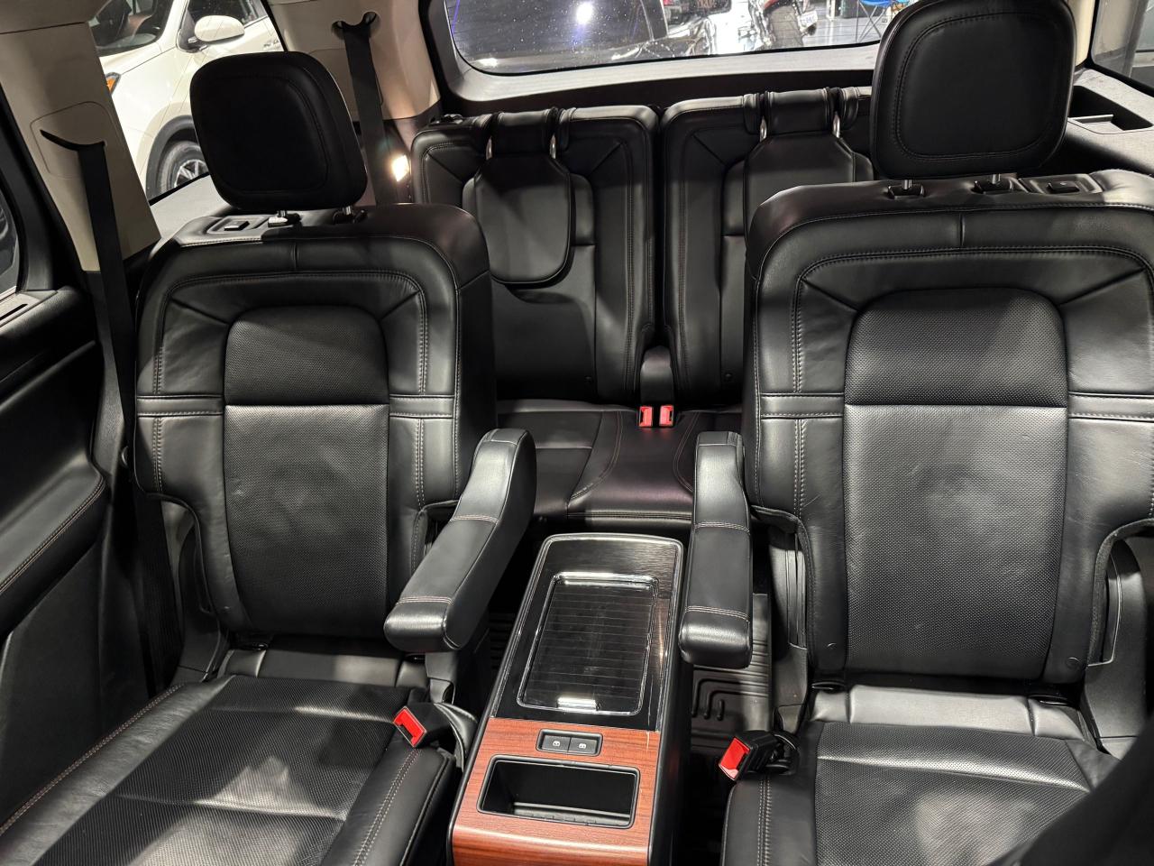 2021 Lincoln Aviator Reserve limited - Photo #9