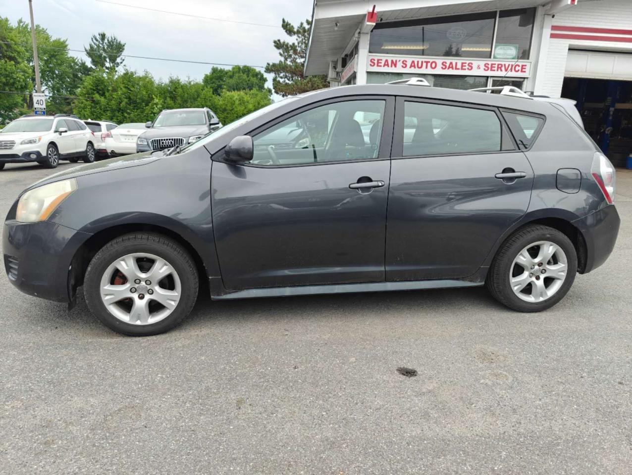 2010 Pontiac Vibe 4DR WGN FWD - Photo #2