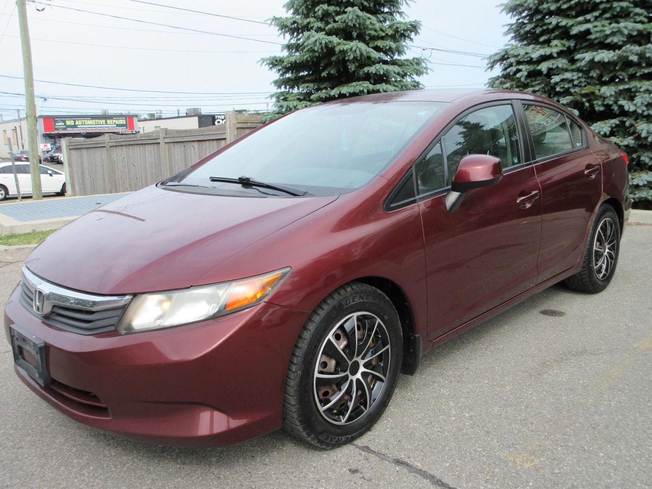 2012 Honda Civic LX Photo2