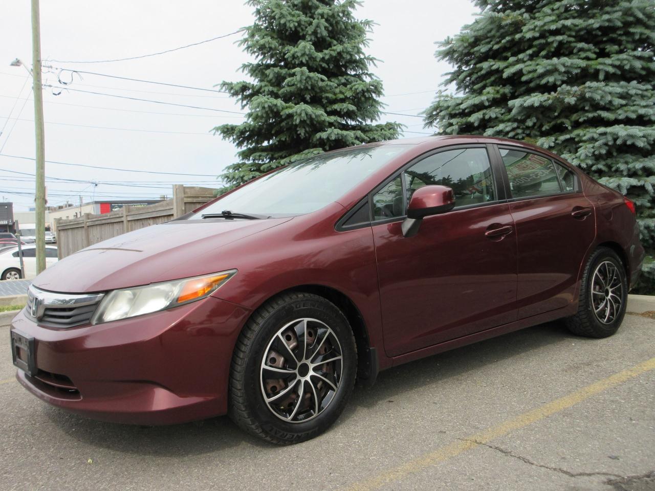 2012 Honda Civic LX Photo3