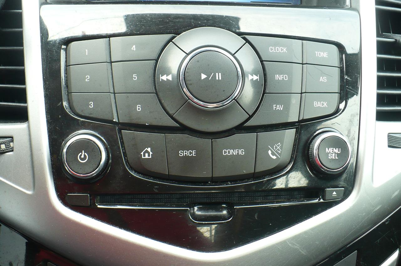 2015 Chevrolet Cruze 1LT Photo