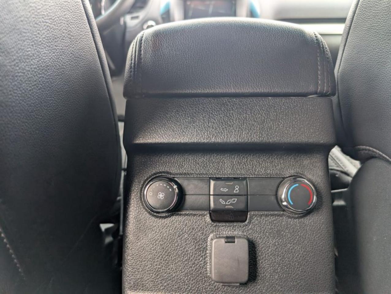 2018 Ford Explorer XLT - Photo #16
